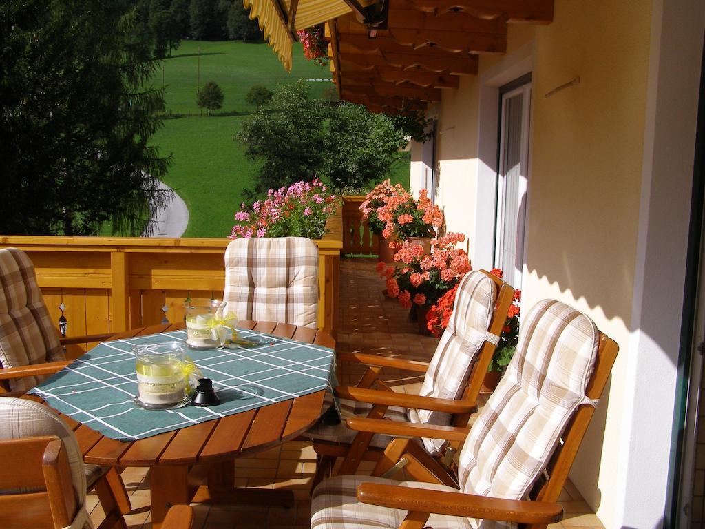 Hotel Haus Gschwendtner Pfarrwerfen Exterior foto